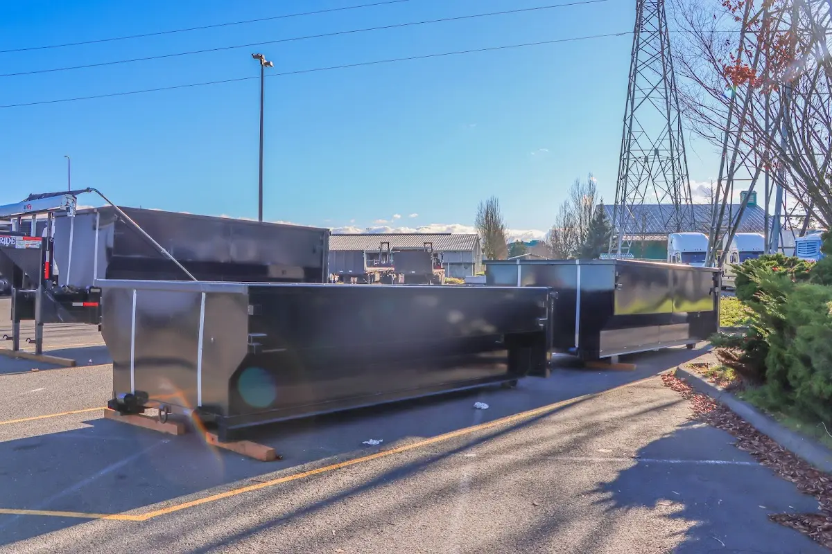 Professional dumpster rental and junk removal service in Pleasant Hill